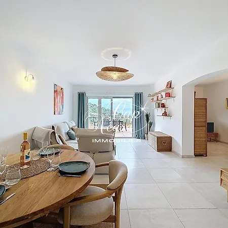 Villa Elegante Pour 4 Personnes Avec Vue A La Fossette Aigue-Belle