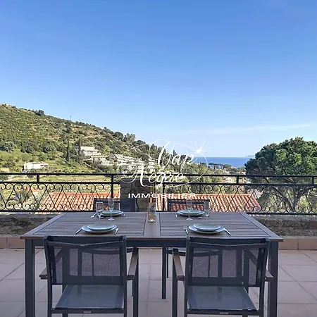 Elégante Pour 4 Personnes Avec Vue à La Fossette Villa